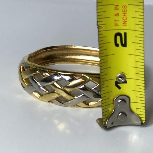 Gold and silver metal bracelet - Picture 6 of 9